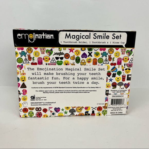 Emojination Set 3 pc Set Unicorn Toothbrush Holder Folding Toothbrush Rinse Cup - Picture 4 of 10